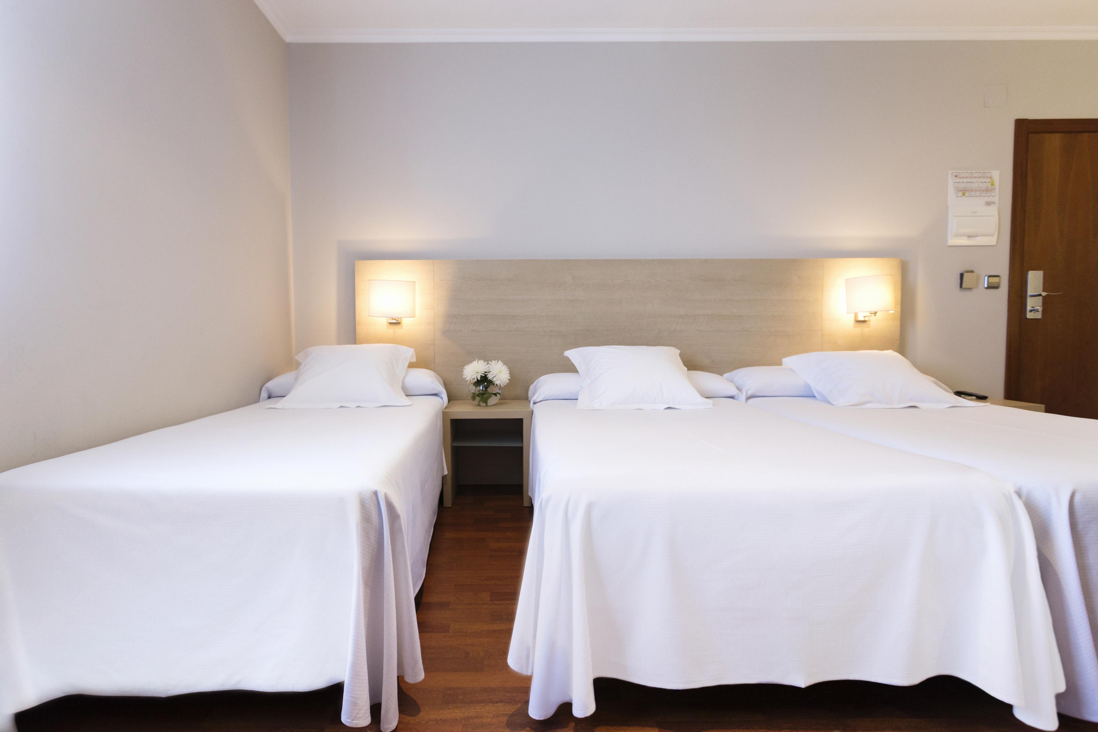 Hotel Valencia Ferrol Eksteriør billede