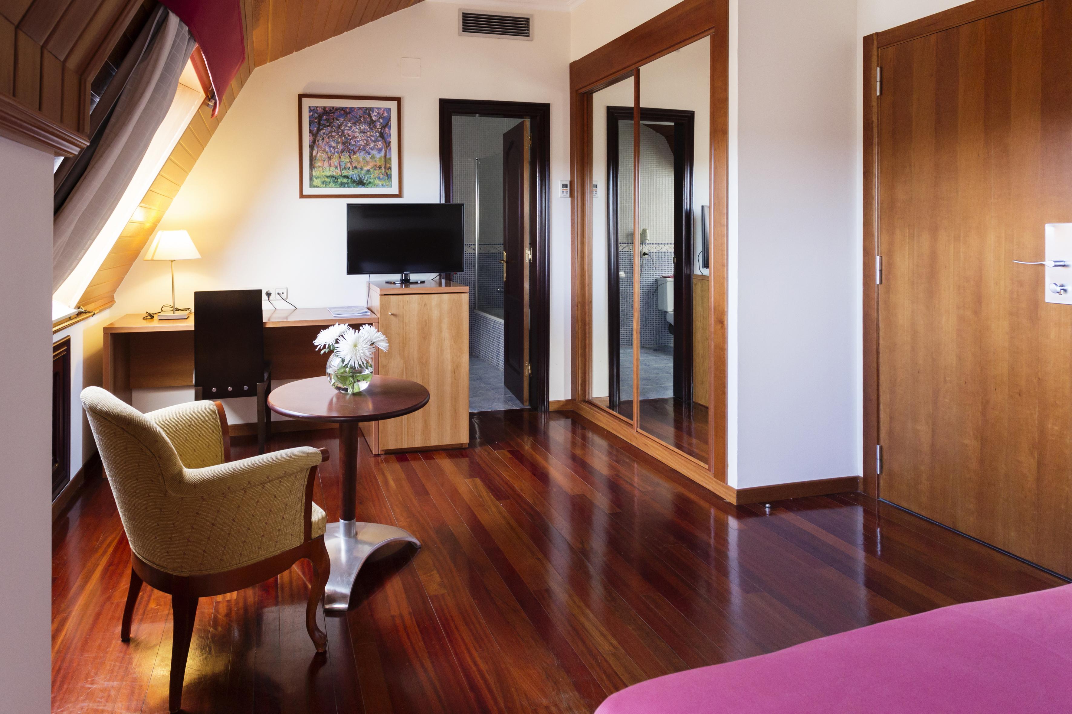 Hotel Valencia Ferrol Eksteriør billede