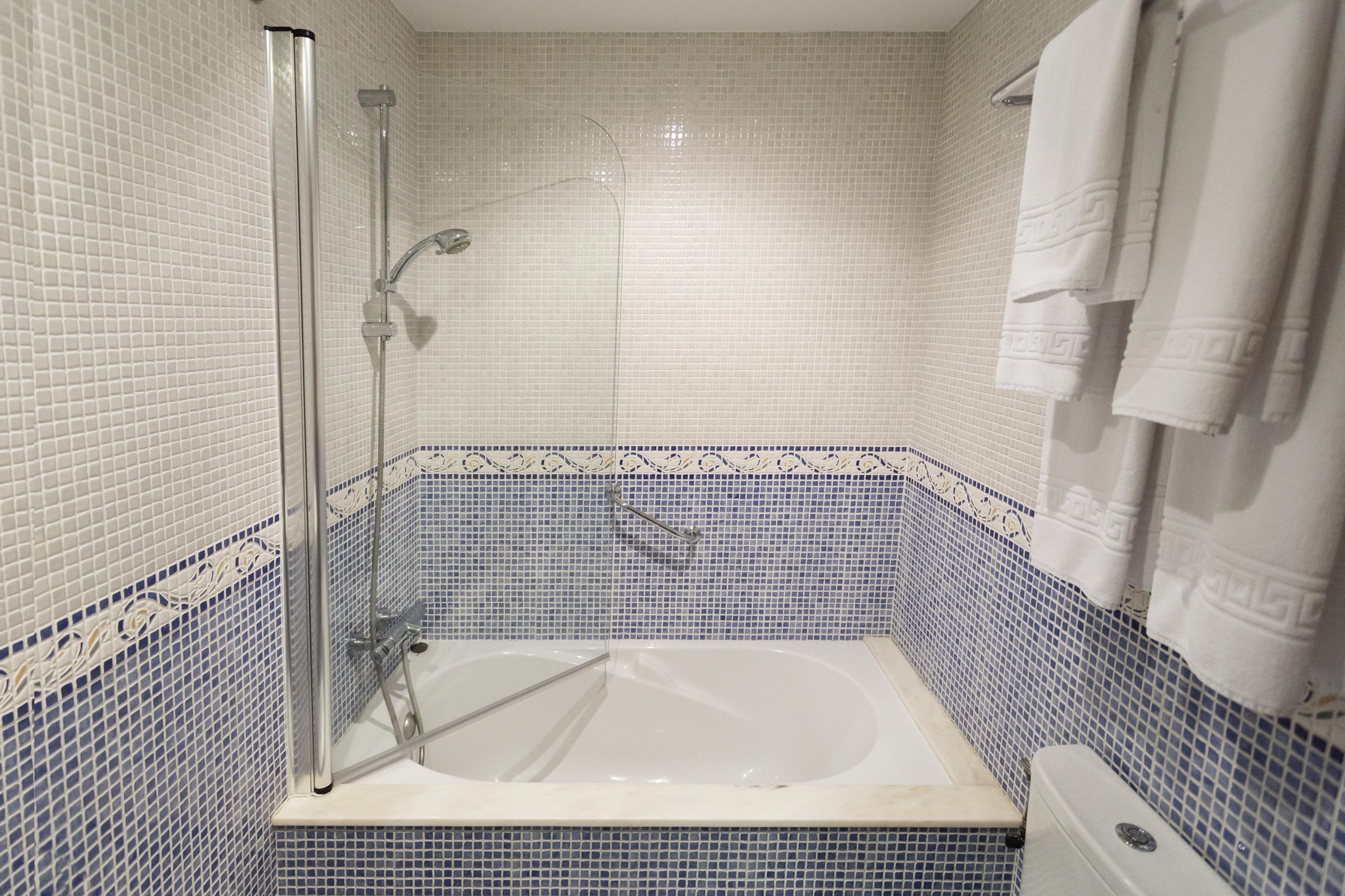 Hotel Valencia Ferrol Eksteriør billede
