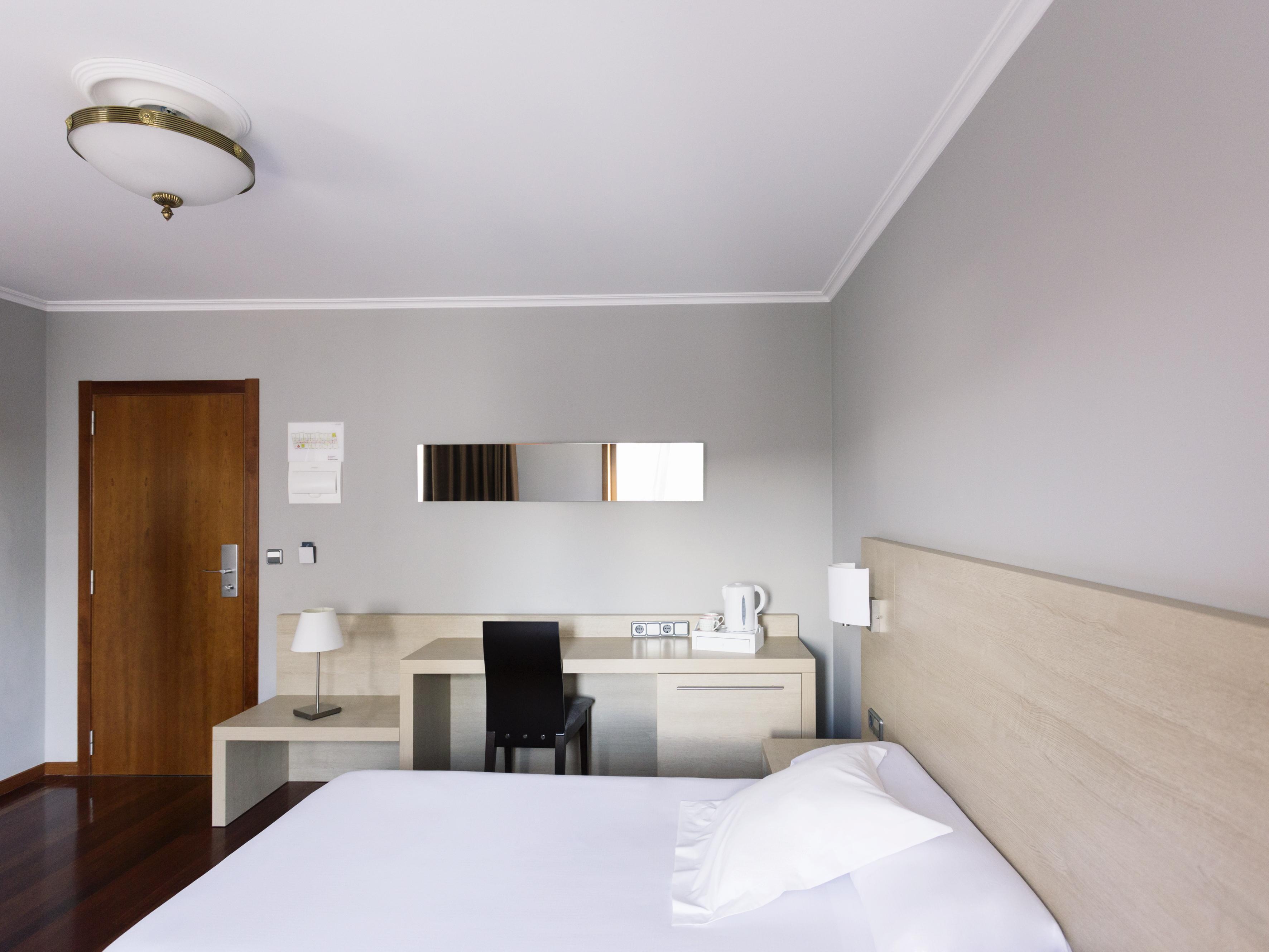 Hotel Valencia Ferrol Eksteriør billede