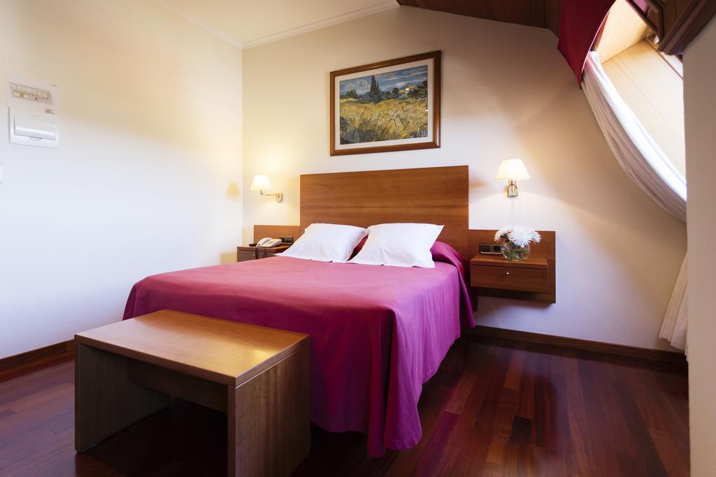 Hotel Valencia Ferrol Eksteriør billede